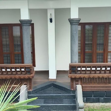Avadale Thekkady - Stag Groups Not Allowed Zewnętrze zdjęcie