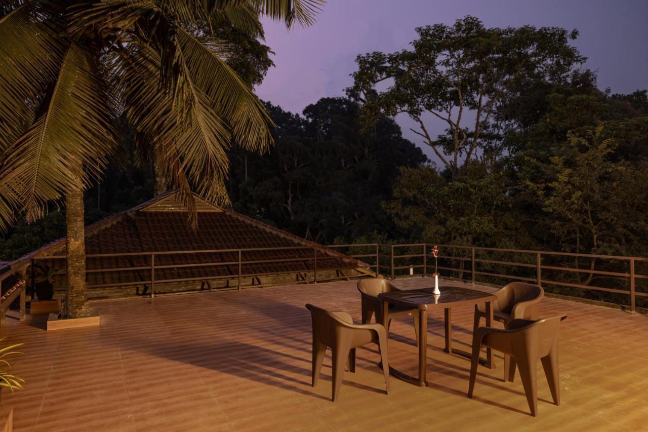 Hotel Avadale Thekkady - Stag Groups Not Allowed Zewnętrze zdjęcie